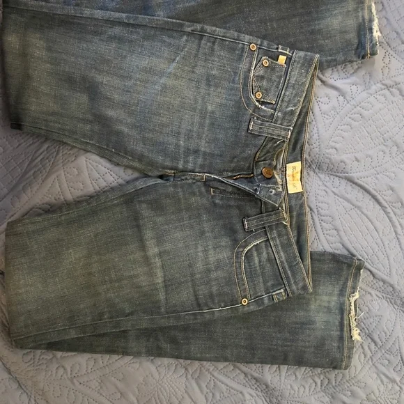 Frankie B. Low-rise, Blue Boot Cut Jeans Size 2 - Picture 13 of 13